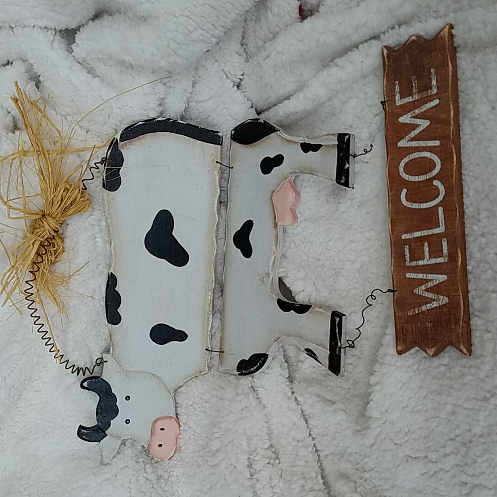 COW WELCOME SIGN